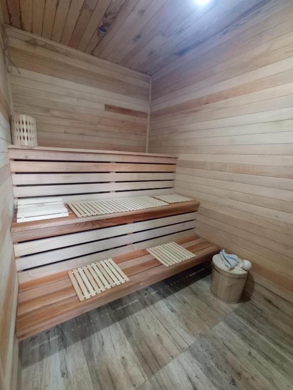 Georgy's Holiday House - One-Bedroom House