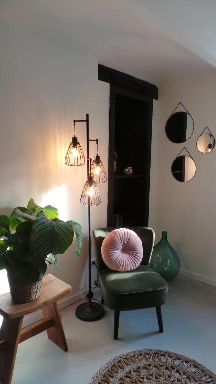 Zdjęcie z galerii obiektu Sotto La Vigna Charm Stay Adults only vacation Appartement Hayloft w mieście Montegrosso dʼAsti