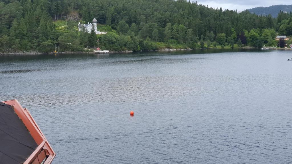 Villa Oleanna - Sala Familiar Con Baño