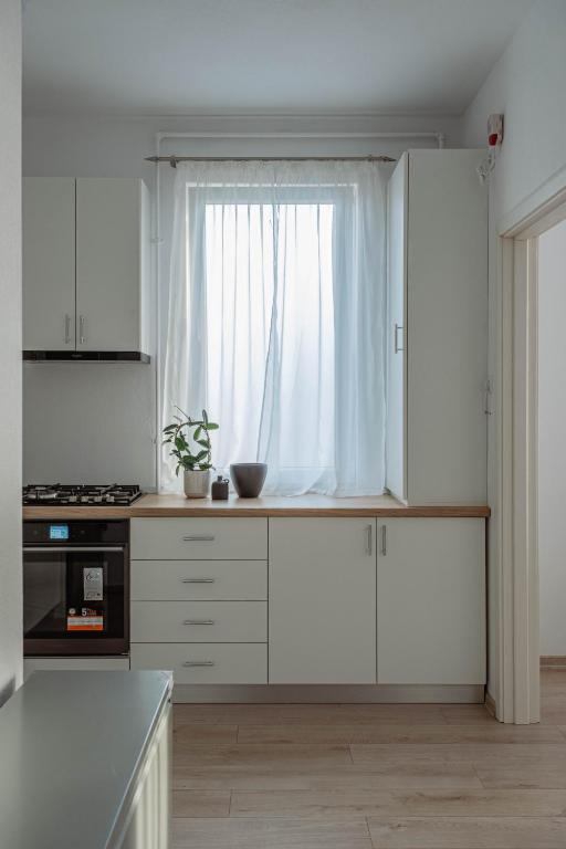 Solomon Apartments Ap 3 - Housity