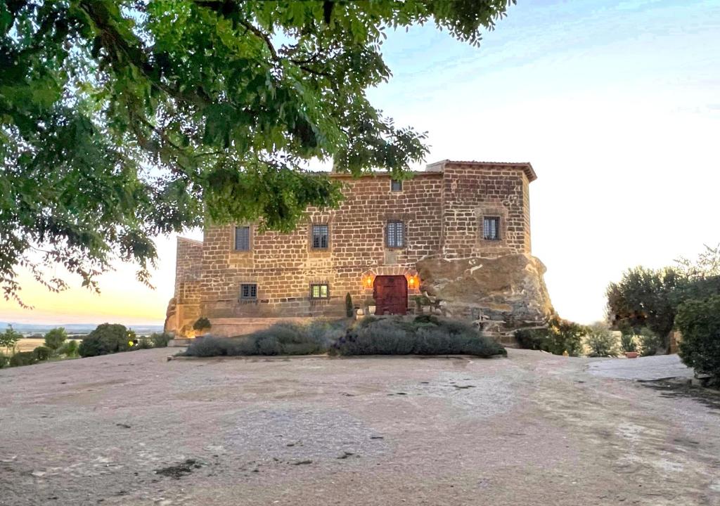 Fotografie z fotogalerie ubytování Castillo de Corvinos v destinaci Huesca