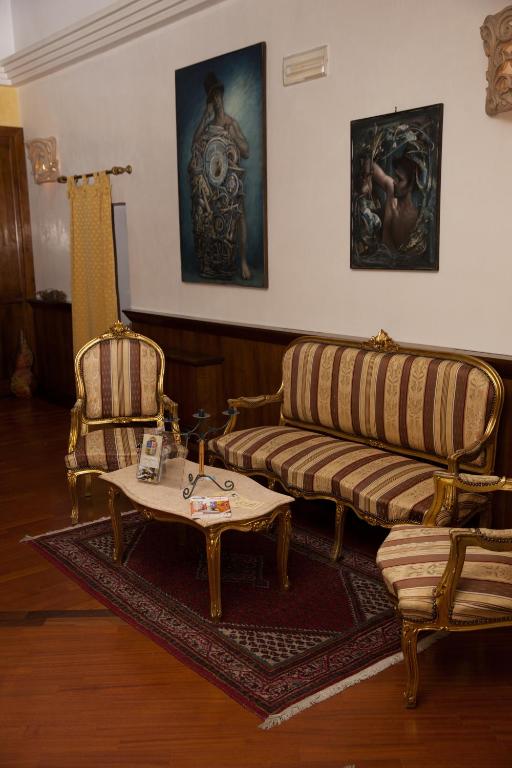 Posezení v ubytování Hotel Altavilla