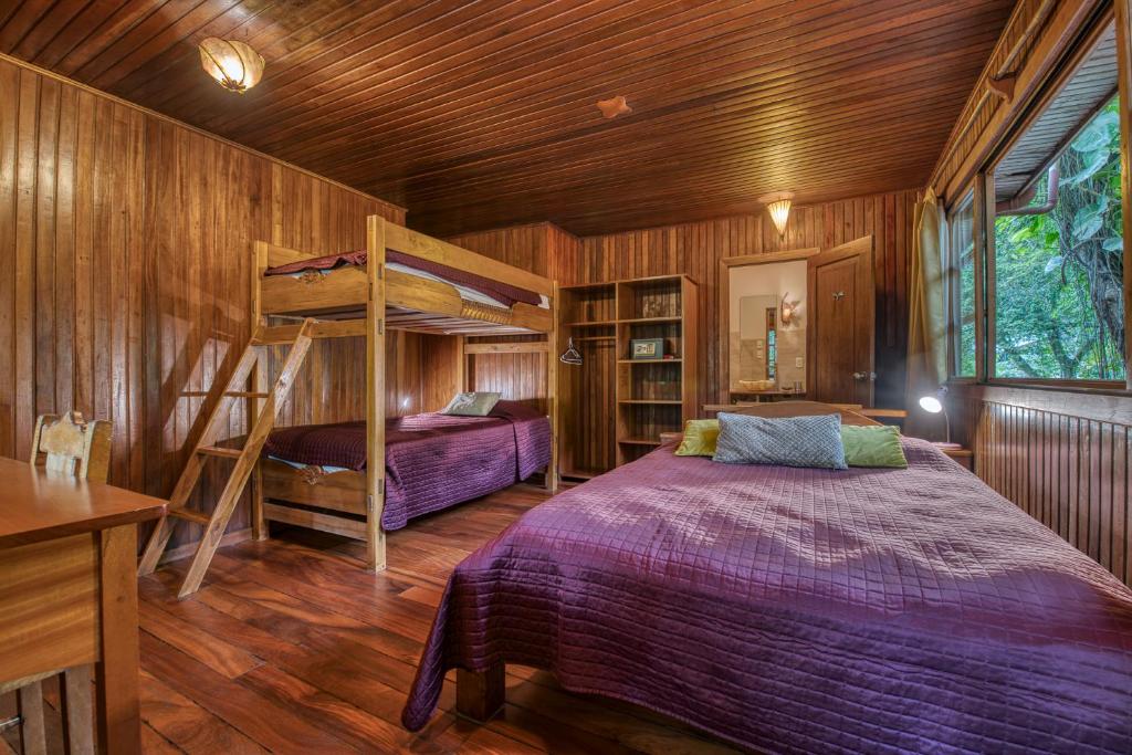 Postel nebo postele na pokoji v ubytování Hotel Amor de Mar