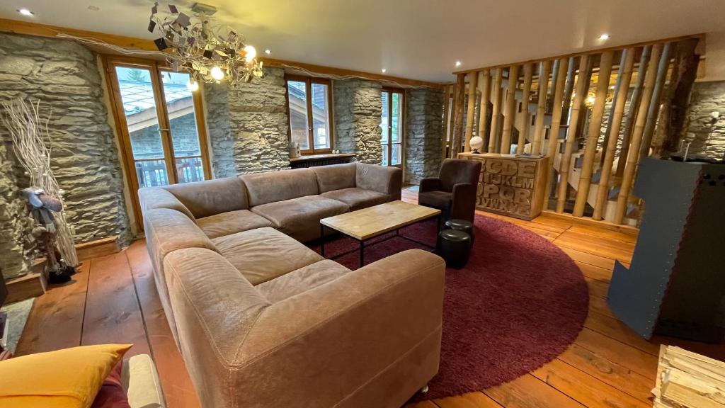 Posezení v ubytování Stegmatte - Unique luxury triplex apartment for 10 persons