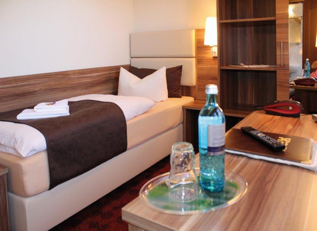Posezení v ubytování Hotel Goldener Hirsch