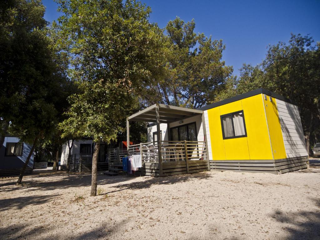 Resort Village Mobile Homes Zaton Vacanceselect, Nin, Croatia - Booking.com