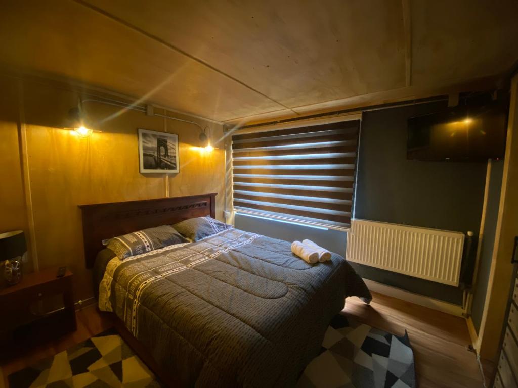 Postel nebo postele na pokoji v ubytování Hotel low cost y restaurant Colón