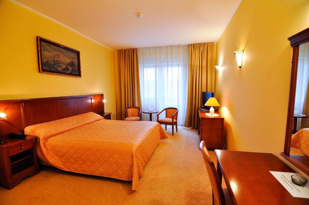 Hotel Maxim - Resim 14