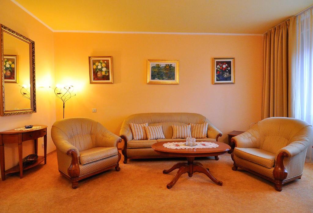 Posezení v ubytování Hotel Maxim