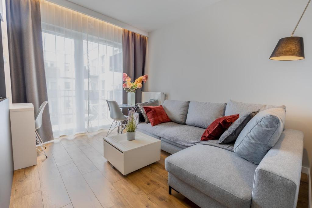 Posedenie v ubytovaní Home Apartament Metro Młociny 97