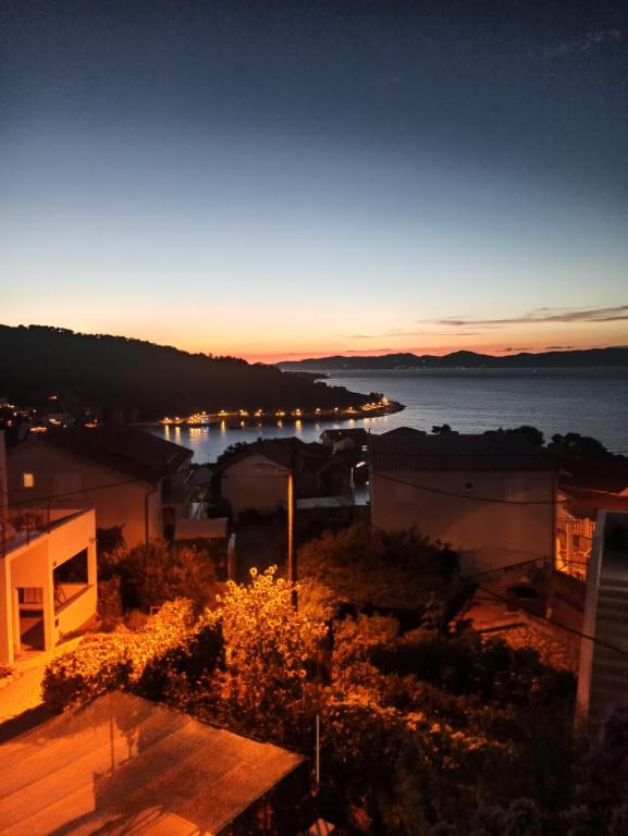 Apartments Tony - near the sea