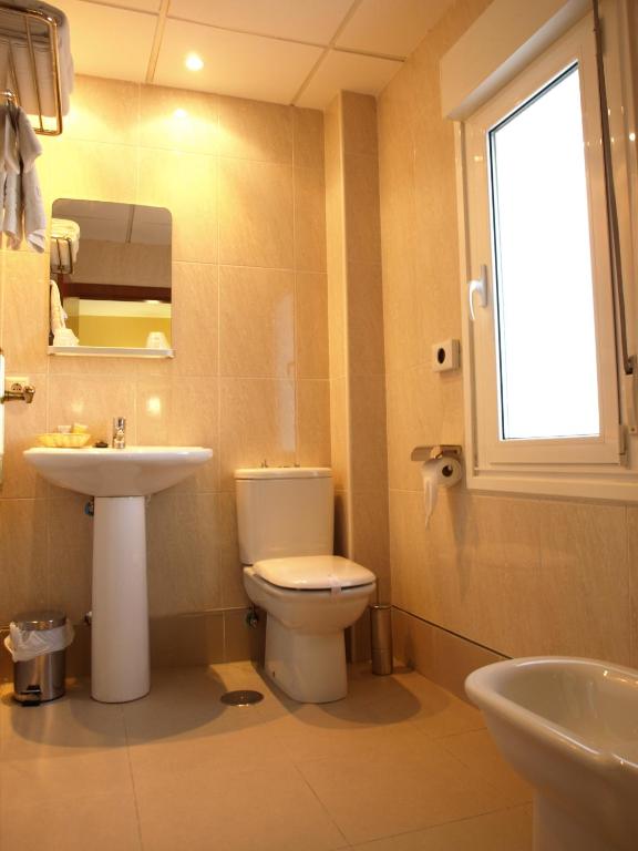 Pension Viella Asturias - 单人间