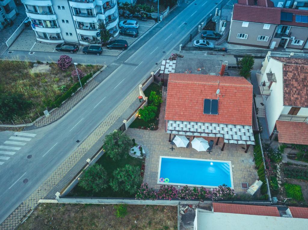 Bazén v ubytovaní Villa Magdalena, Biograd na Moru alebo v jeho blízkosti