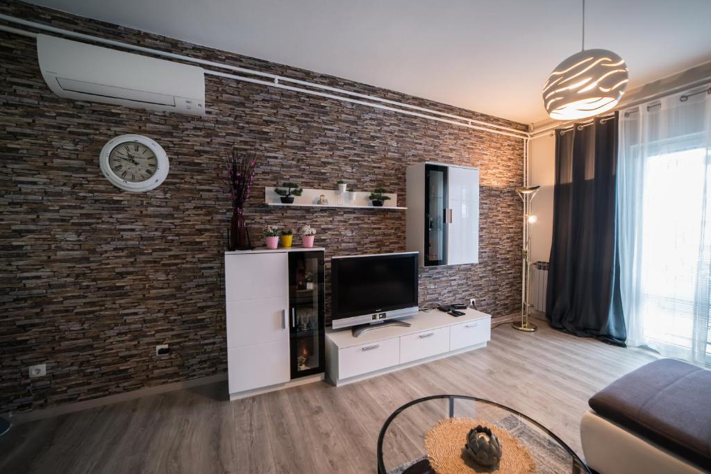 Televízia a/alebo spoločenská miestnosť v ubytovaní Villa Magdalena, Biograd na Moru