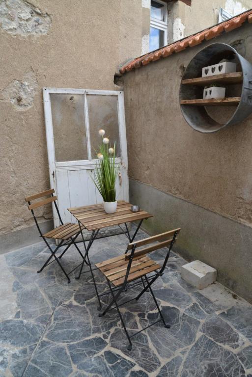 Patio nebo venkovní prostory v ubytování DNJ Appart Hotel