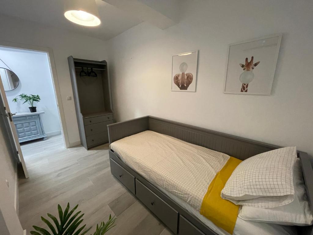 Posedenie v ubytovaní LUMINOSO APARTAMENTO RECIÉN REFORMADO