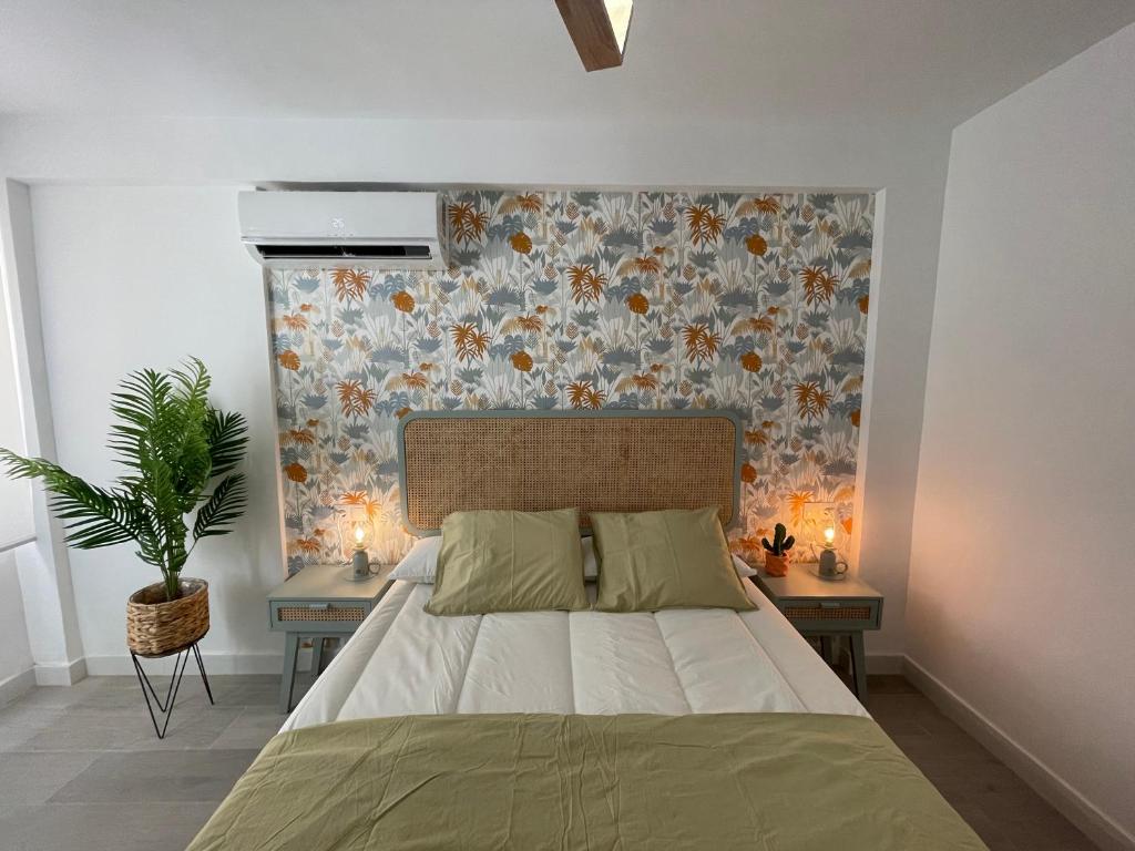 Posteľ alebo postele v izbe v ubytovaní LUMINOSO APARTAMENTO RECIÉN REFORMADO