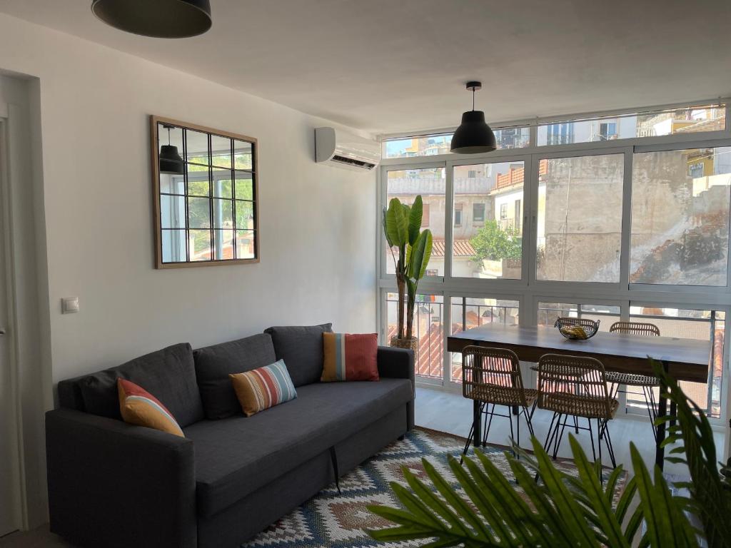 Posedenie v ubytovaní LUMINOSO APARTAMENTO RECIÉN REFORMADO
