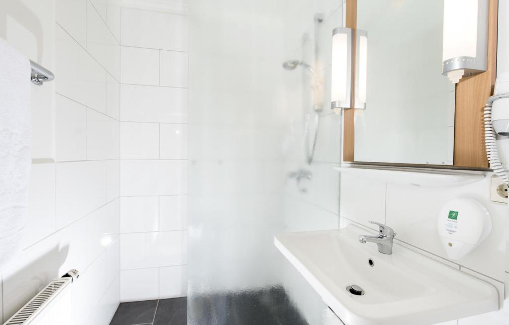 Ένα μπάνιο στο ibis Hotel Eisenach