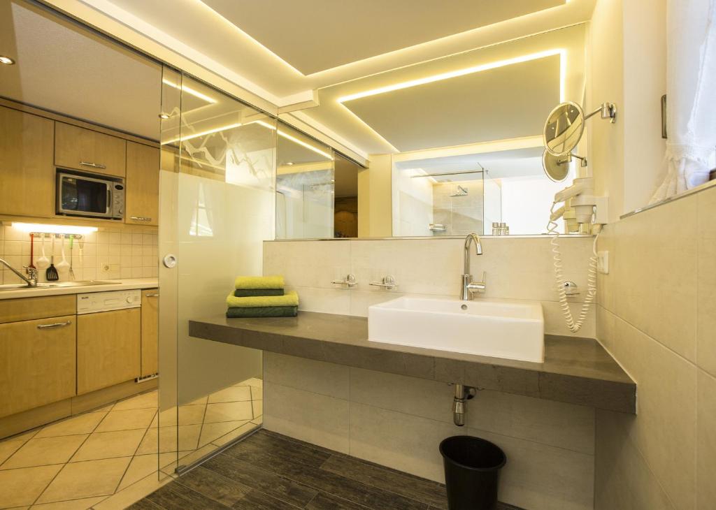 Koupelna v ubytování Hotel Tanzer