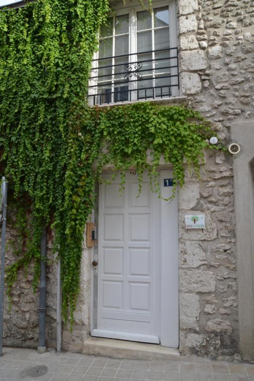 Fotografie z fotogalerie ubytování DNJ Appart Hotel v destinaci Meung-sur-Loire