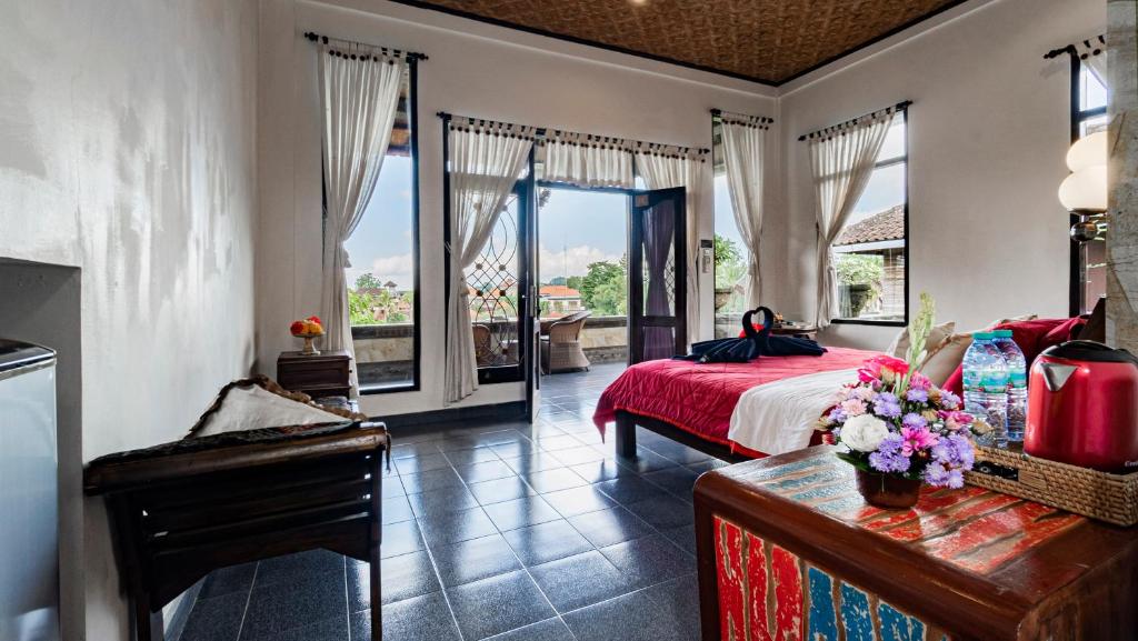 Kun - Kun Guest House Ubud - Habitación Doble Superior Con Terraza/Balcón