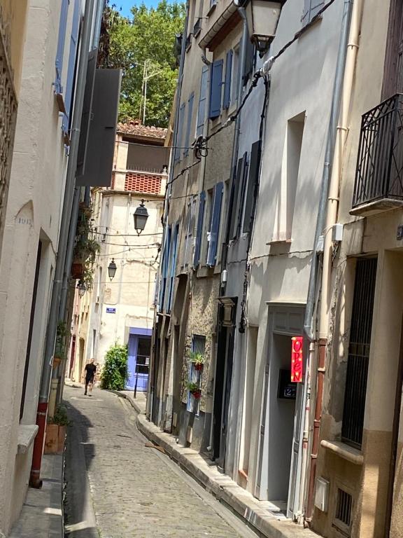Immersion au Centre historique de Ceret - Housity