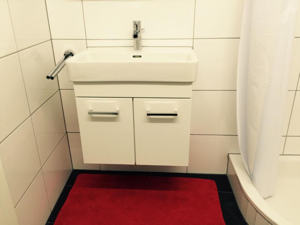 INSIDE FIVE - City Apartments - Resim 30