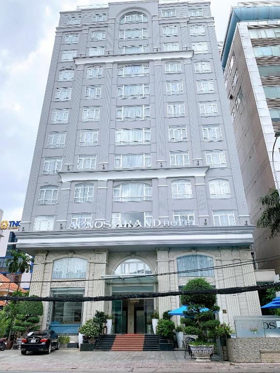 acnos grand hotel quận 1
