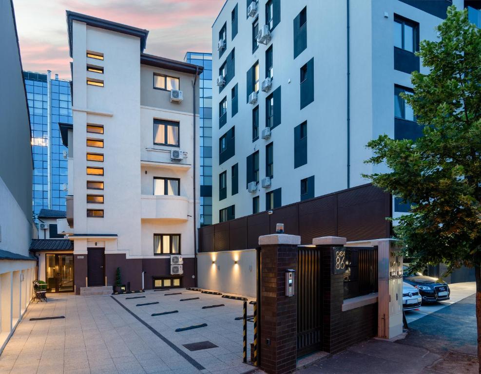 Το κτήριο όπου στεγάζεται  το διαμέρισμα