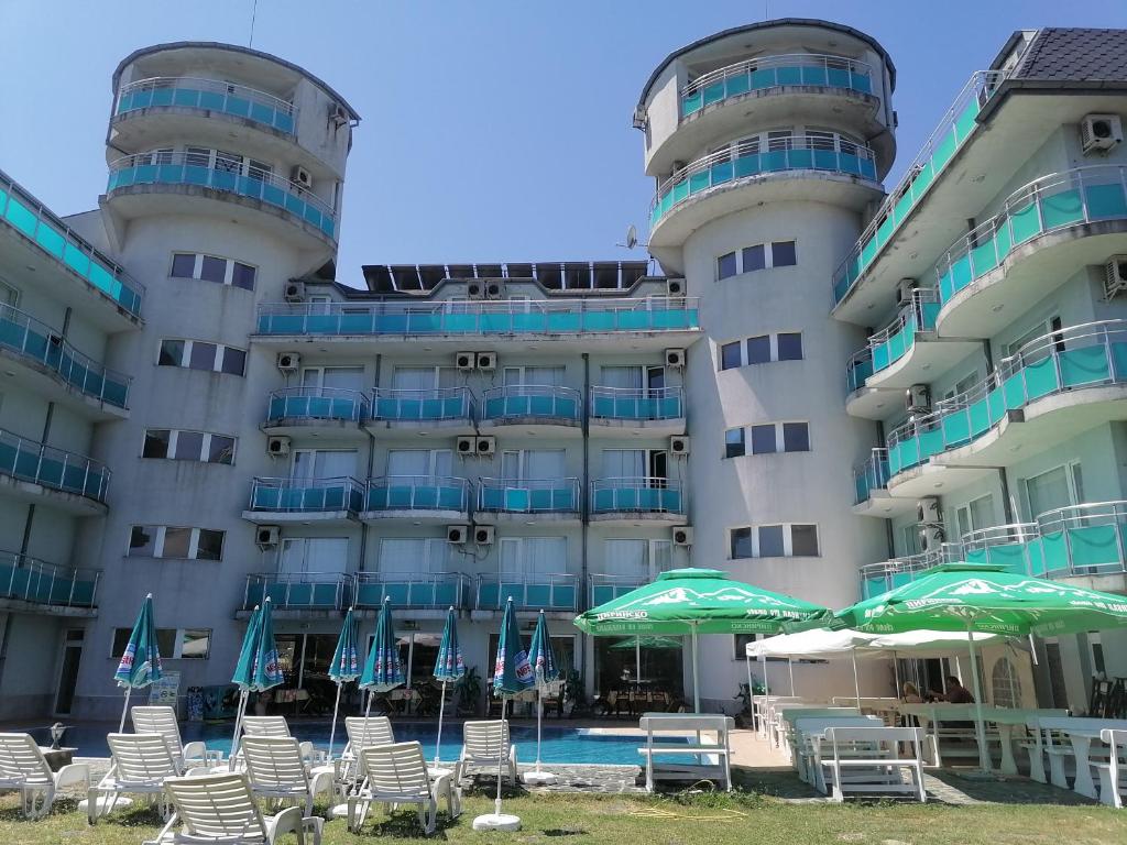 Budova, kde se hotel nachází