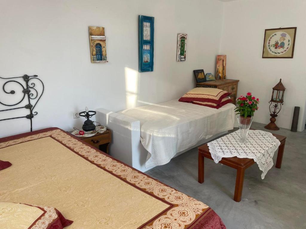 Posteľ alebo postele v izbe v ubytovaní Sweet home with two beds -one single room- with beautiful view!