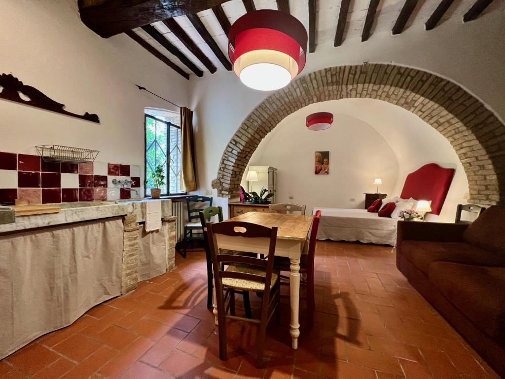 Kuchyň nebo kuchyňský kout v ubytování Le Fonti di San Gimignano