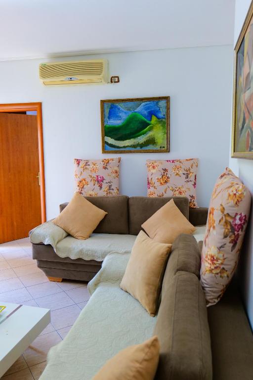 Baraku Apartment - Image 8