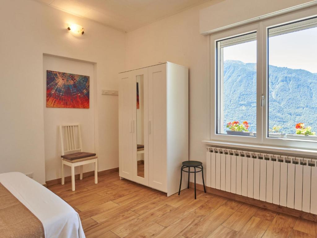 Nespecifikovaný výhled na hory nebo výhled na hory při pohledu z apartmánu
