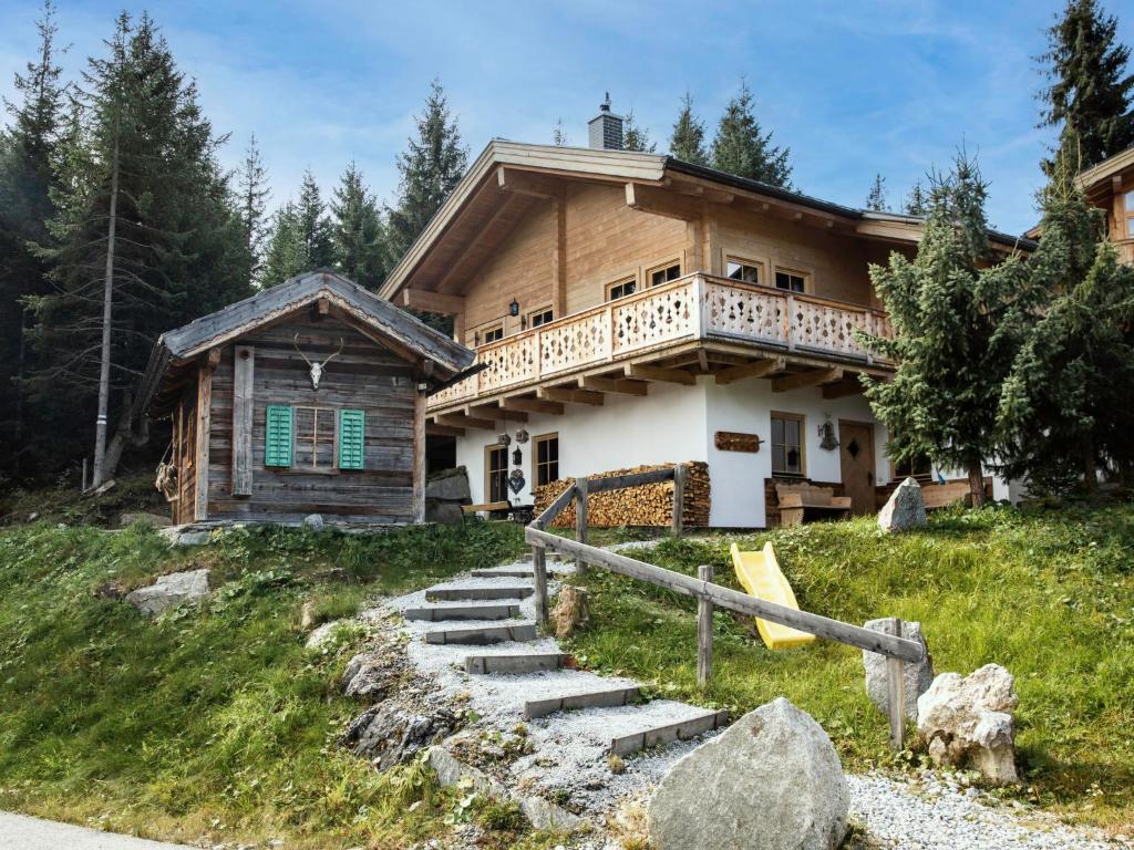 Bangunan di mana terletaknya chalet