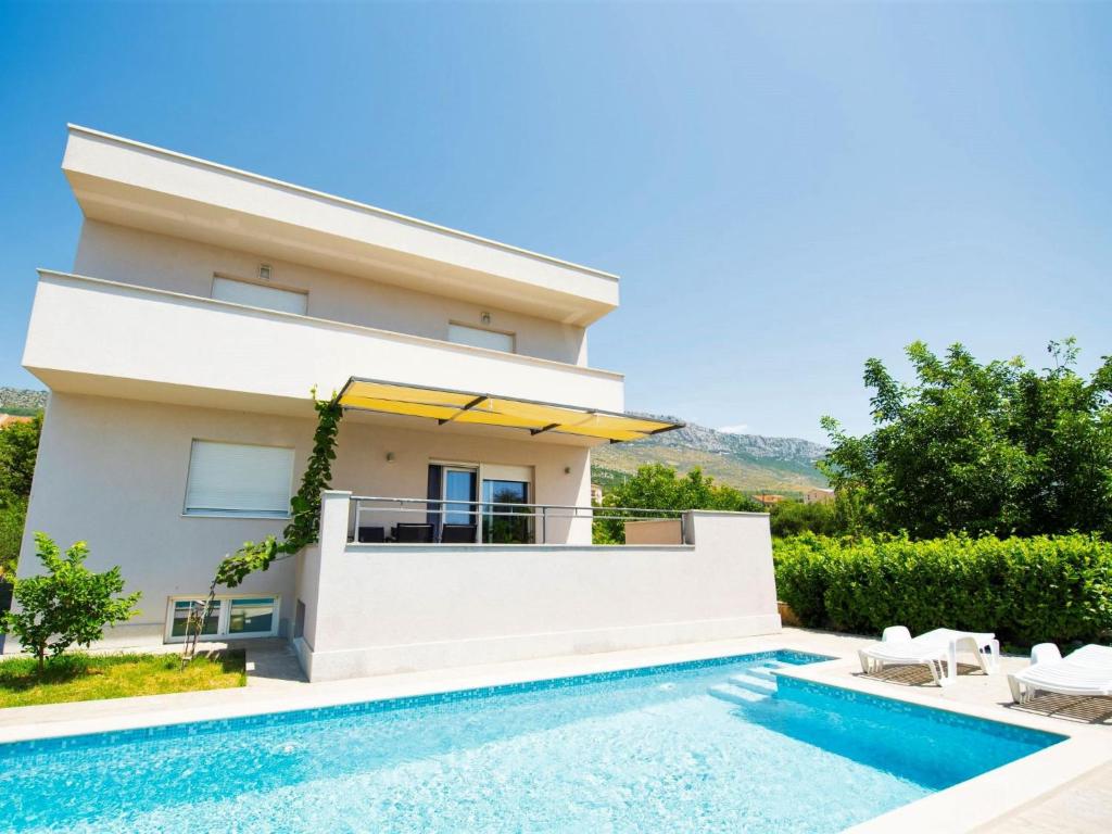 Holiday Home Stella Kastela by Interhome