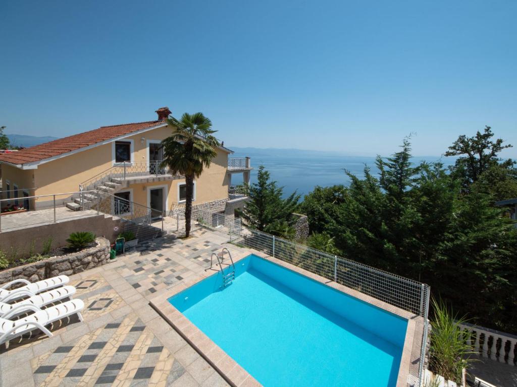 Apartment La Mer-2 by Interhome