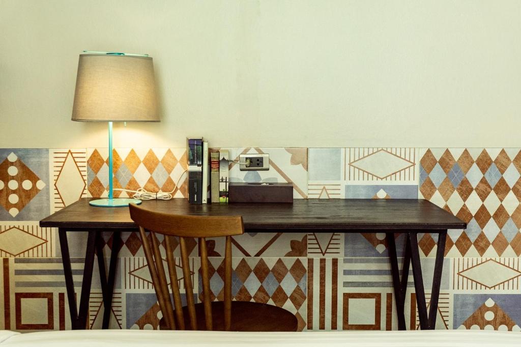 Tints of Blue Hotel - 7