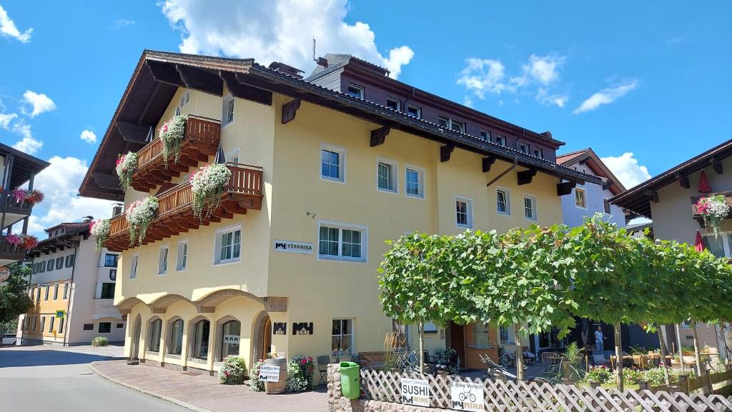 Budova, v ktorej sa apartmán nachádza