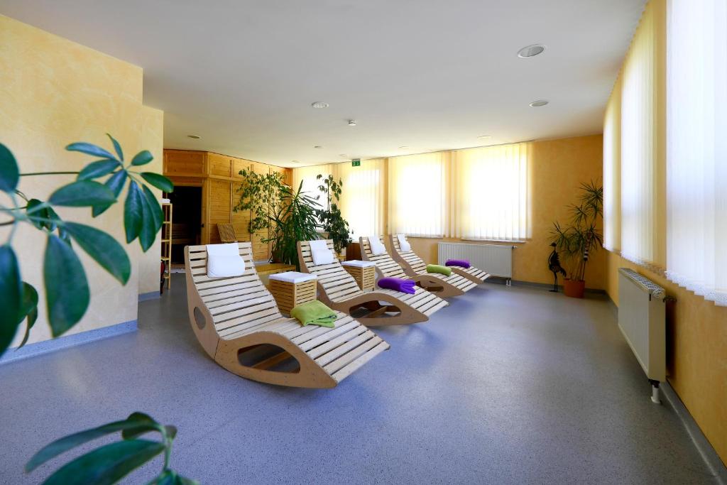 Khu vực ghế ngồi tại Hotel Im Kräutergarten