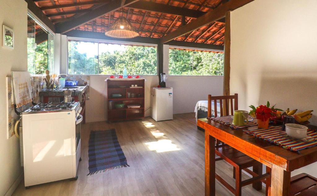 Kuchyň nebo kuchyňský kout v ubytování Pipa Surf Yoga Apartamento e Suítes com cozinha completa
