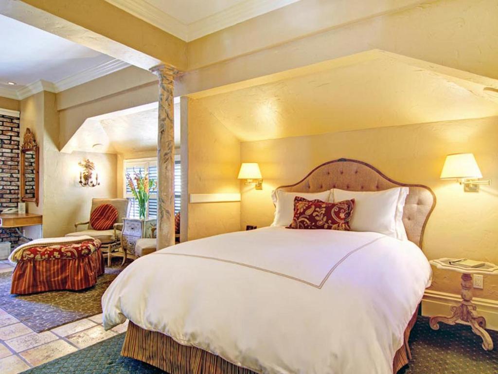Inn at Depot Hill - Deluxe Queen Suite - Cote D'Azur