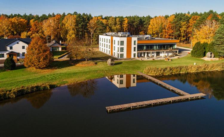 Hotel Odpocznia - Resort i Las