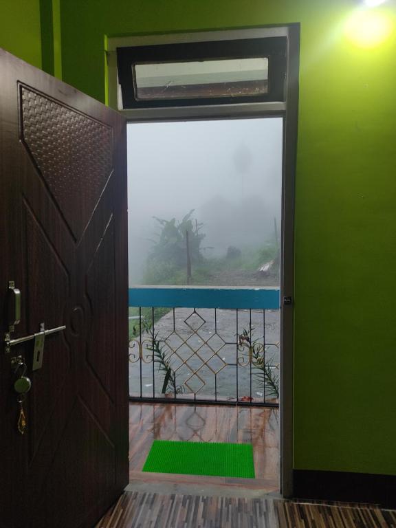 Mamring Home stay - Philamon Mukhia - Chambre Double Avec Balcon (2 Adultes + 1 Enfant)