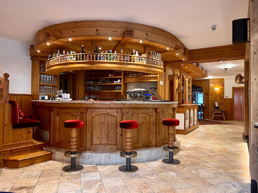 Lounge nebo bar v ubytování Albergo Conturina