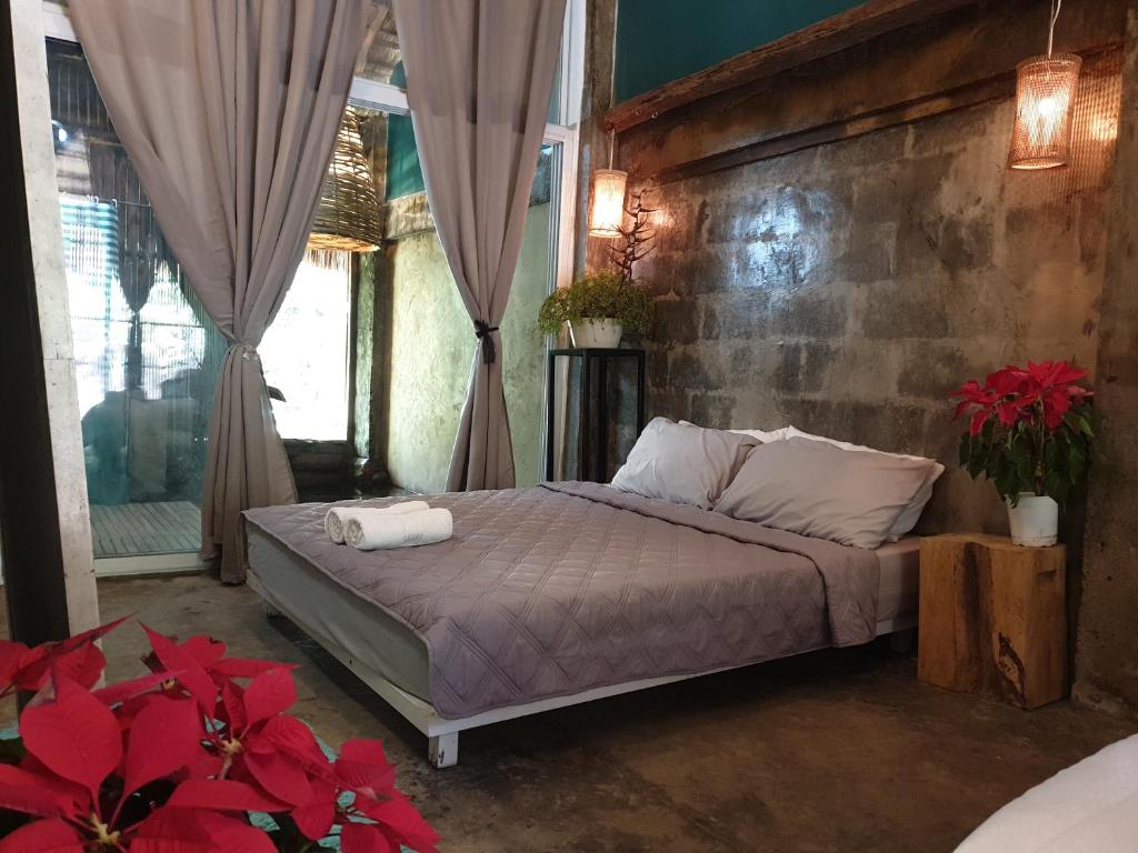 Maka-Kalinaw 4 Wabi-sabi Room, Spa bath - Housity