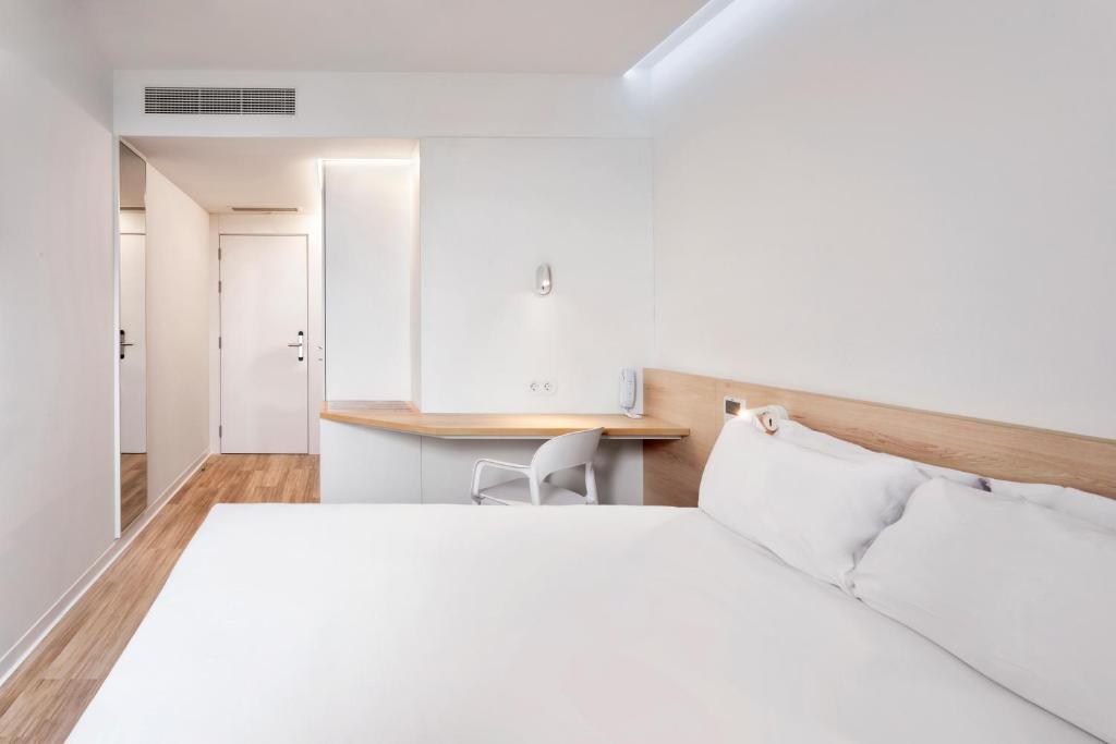 B&B HOTEL Famalicão - Double Room