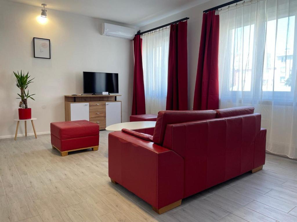 Newly renovated 2 rooms apartment downtown Nitra, Nitra – aktualizované  ceny na rok 2023