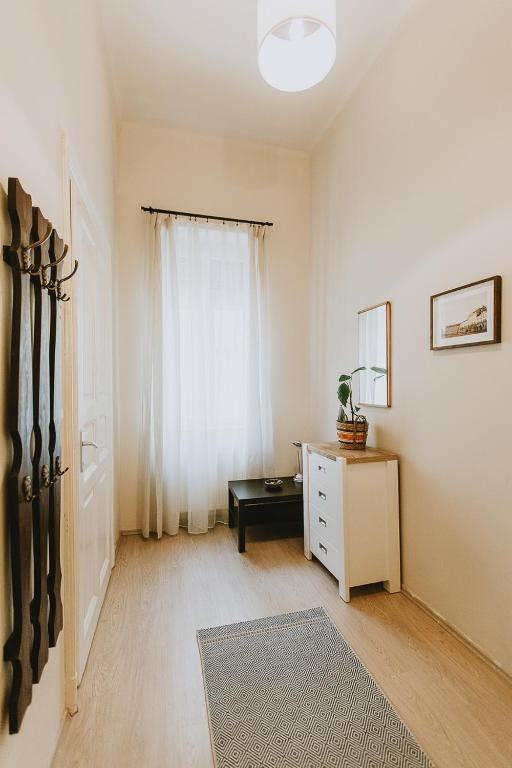 Fotografia z galérie ubytovania Budapest FOLK Apartment 60sm Spacious and Bright v Budapešti